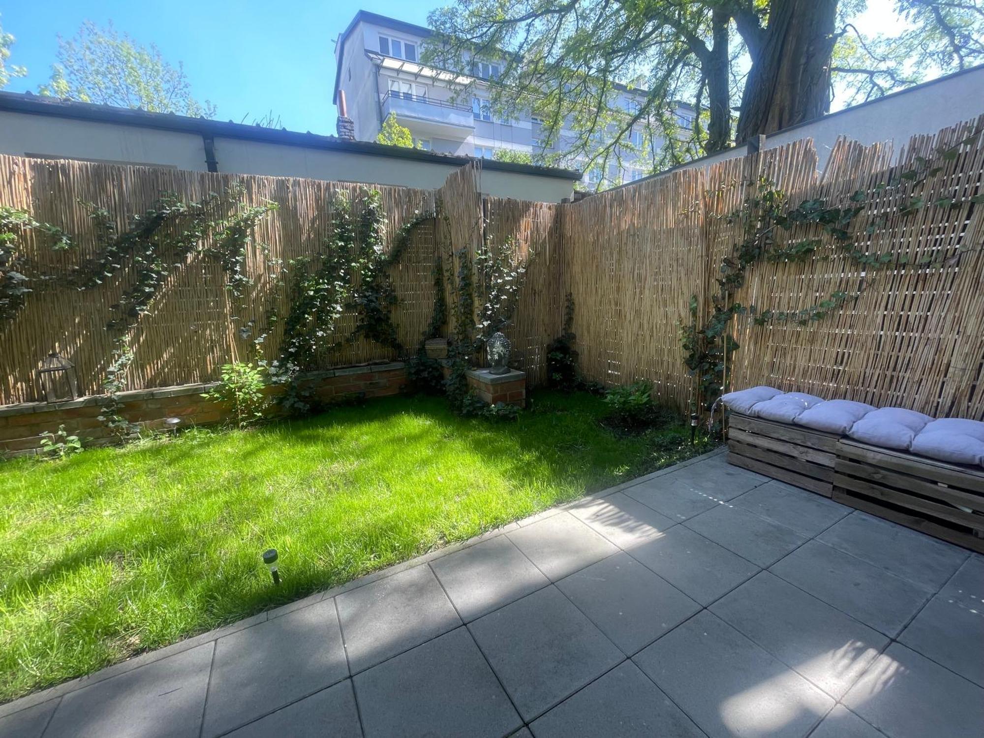 Garden Place Apartment وارسو المظهر الخارجي الصورة
